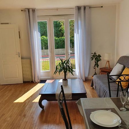 Santa Maria Villa Saint-Ouen-de-Mimbré Екстериор снимка