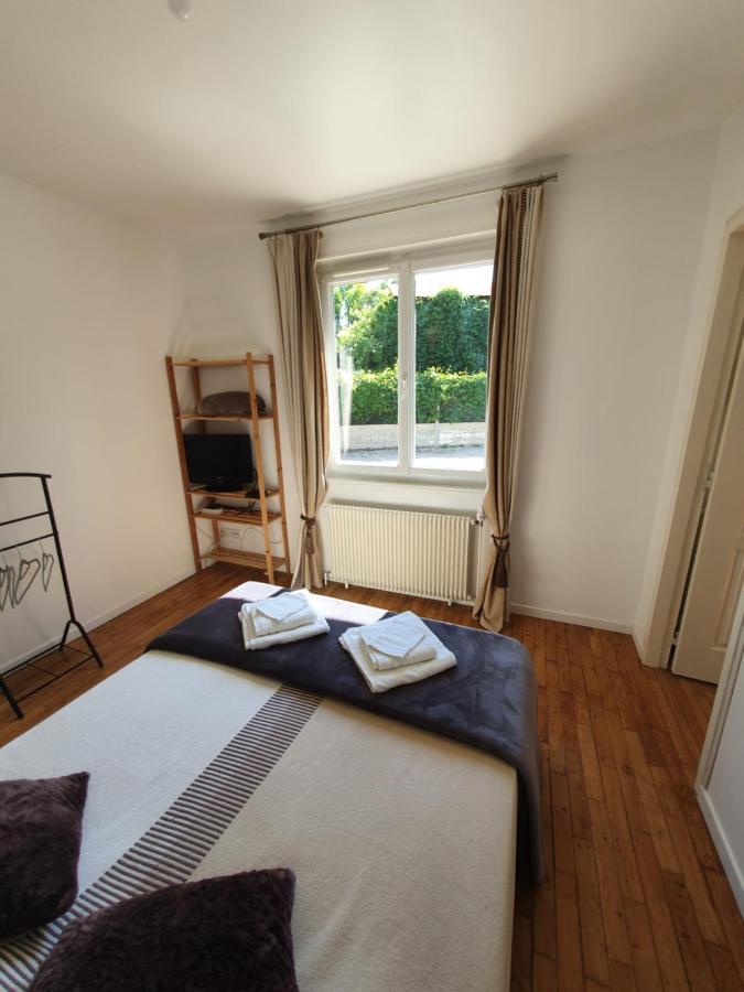 Santa Maria Villa Saint-Ouen-de-Mimbré Екстериор снимка