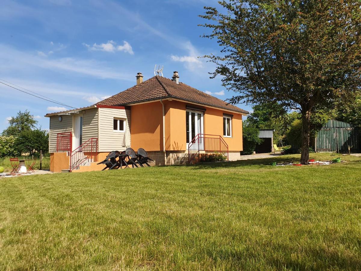 Santa Maria Villa Saint-Ouen-de-Mimbré Екстериор снимка