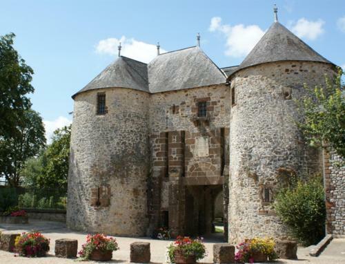 Santa Maria Villa Saint-Ouen-de-Mimbré Екстериор снимка